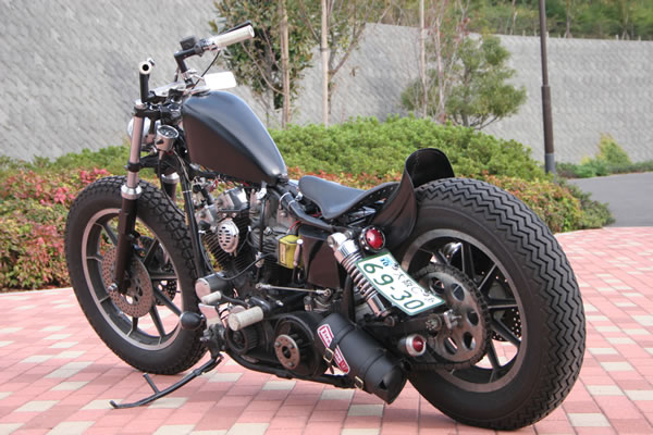 モーターガレージグッズの カスタムバイク集